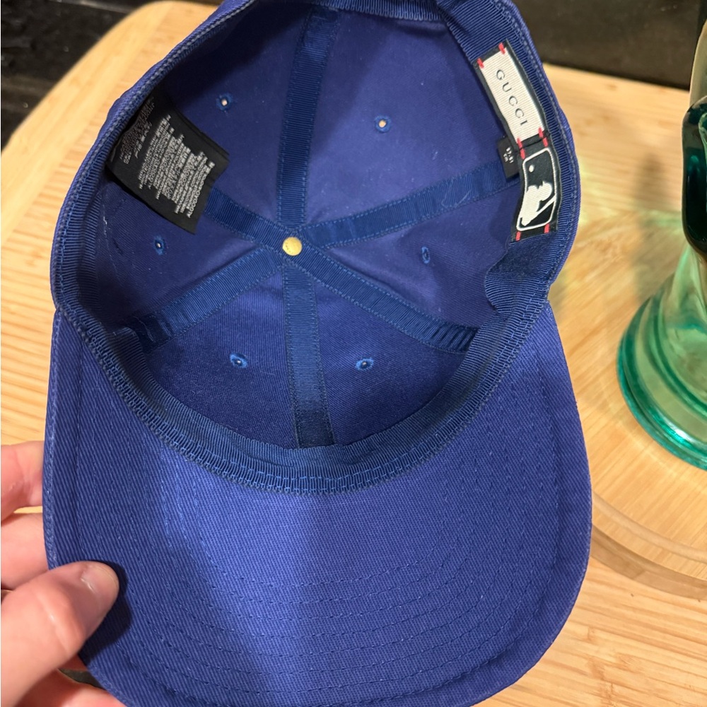 Gucci Royal Blue Cap with Embroidered Butterfly - Picture 6 of 11